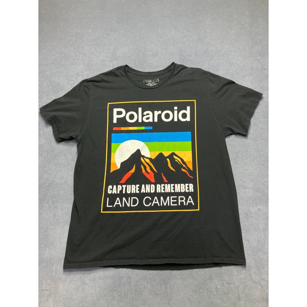 Polaroid Men’s XL T-Shirt Black&Colorful Mountain Graphic & Polaroid Brand Logo